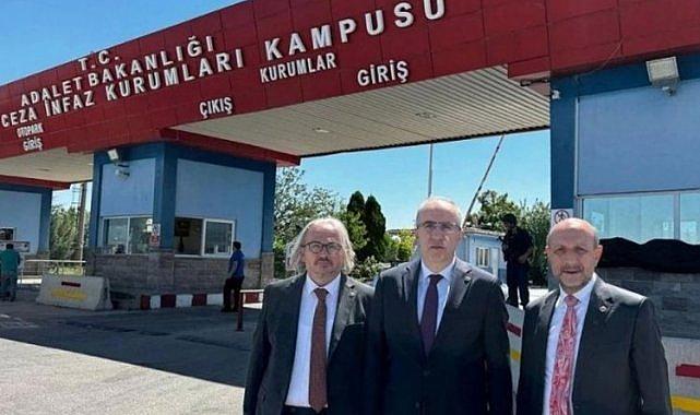 Saadet Partili vekiller Sinan Ateş davasını takip etti