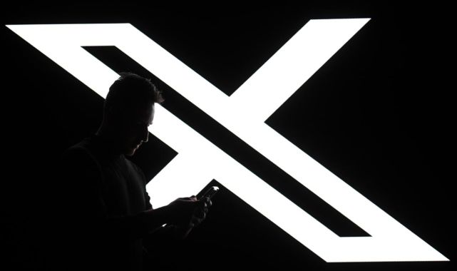X'in tasarımı değişiyor: Beğenmek için sola, yorum için sağa kaydırılacak