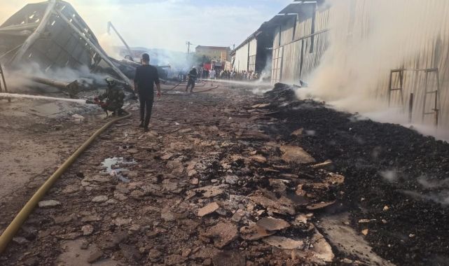 Yenişehir'deki kereste imalathanesinde çıkan yangın söndürüldü