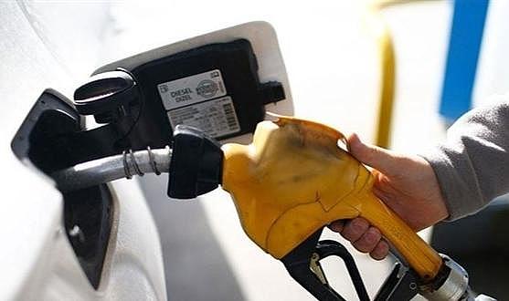 Bir indirim de motorine gelecek
