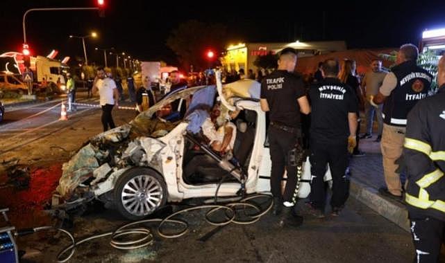 Nevşehir'de otomobil tıra arkadan çarptı: 2 ölü, 3 ağır yaralı