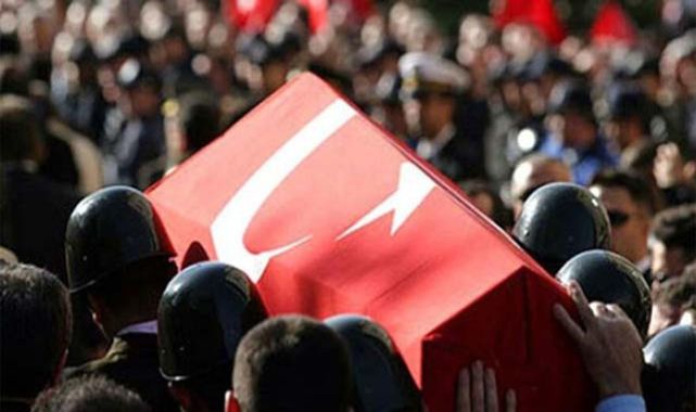 Pençe Kilit bölgesinde bir asker şehit oldu