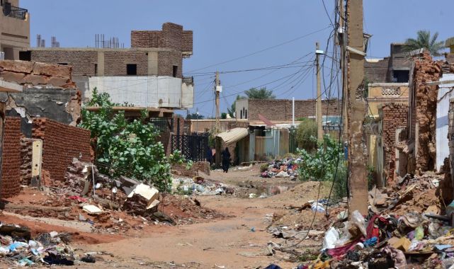 Sudan'ın doğusunda baraj çöktü: Selde 30 kişi öldü