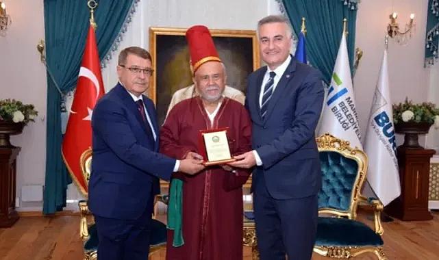 Bursa'nın ahisi köfteci Ceylan Çetin oldu