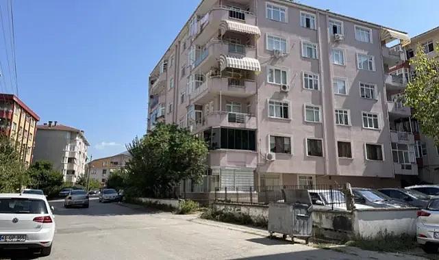 Emekli astsubay önce hasta karısını öldürdü, sonra canına kıydı
