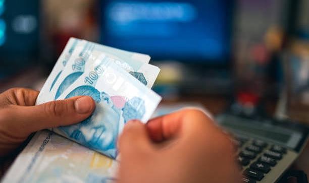 Milyonlarca kişiye SGK'dan borç mesajı: Yasal takip başlatılacak