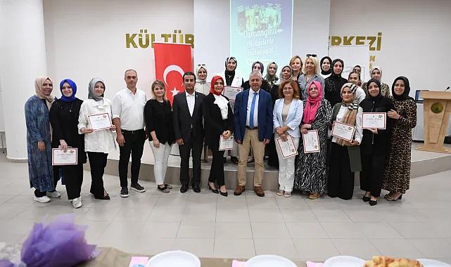 Osmangazi'de Diksiyon Atölyesi'ni tamamlayan kursiyerler sertifikalarını aldı
