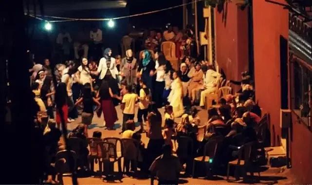 Vatandaşlardan şikayet yağdı! Manisa'da sokak düğünleri yasaklandı