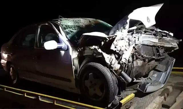 Ankara'da kamyonla çarpışan otomobildeki karı-koca hayatını kaybetti