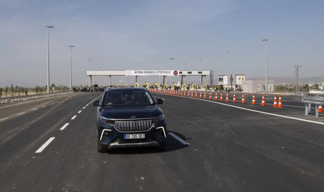 Aydın Denizli Otoyolu'nun tamamı trafiğe açıldı