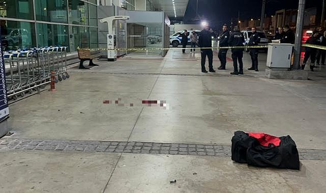 Bursa Şehirler Arası Otobüs Terminali'nde husumetlisini vurdu
