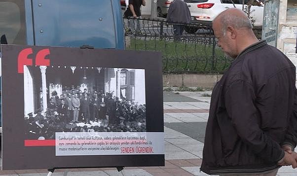 Cumhuriyet Tırı 29 Ekim coşkusunu Bursa'ya yayıyor