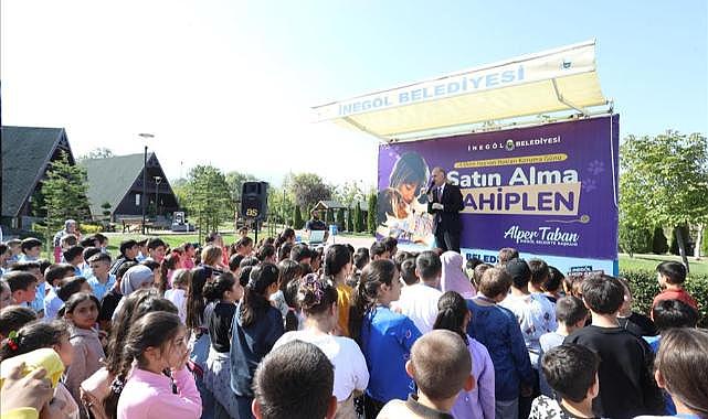 İnegöl'de Hayvanları Koruma Gününe Renkli Kutlama