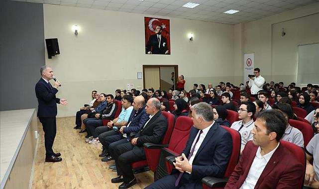 İnegöl'ün geleceği gençlerin fikirleriyle şekilleniyor