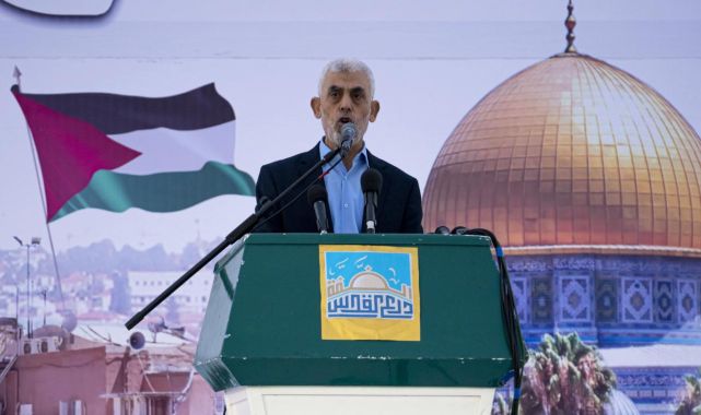 İran Cumhurbaşkanı'ndan Hamas lideri Sinvar için taziye mesajı