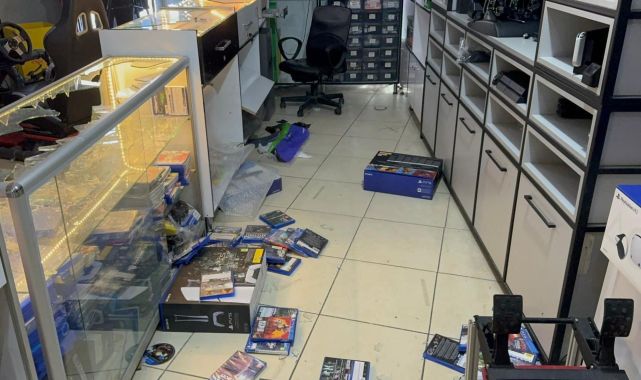 İstanbul'da 1 milyon lira değerinde oyun konsolu hırsızlığı