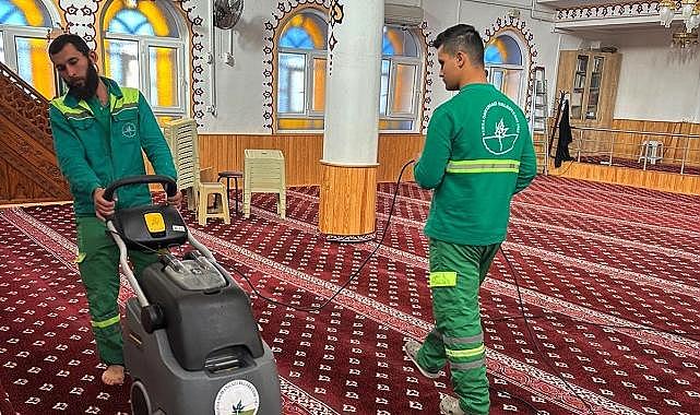 Osmangazi Belediyesi camilerde temizlik çalışması başlattı