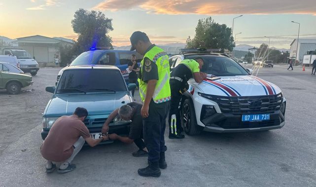 Plakasını değiştirdiği araçla drift yapan tamirciye 74 bin 500 lira ceza