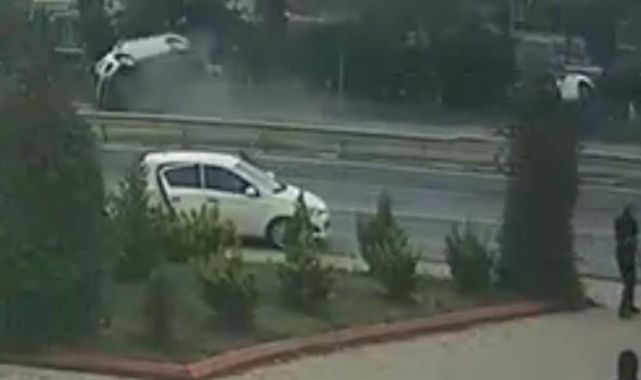 Silivride çarpışan araçlar böyle takla attı