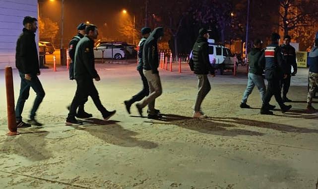 Bursa'da 7 düzensiz göçmen yakalandı