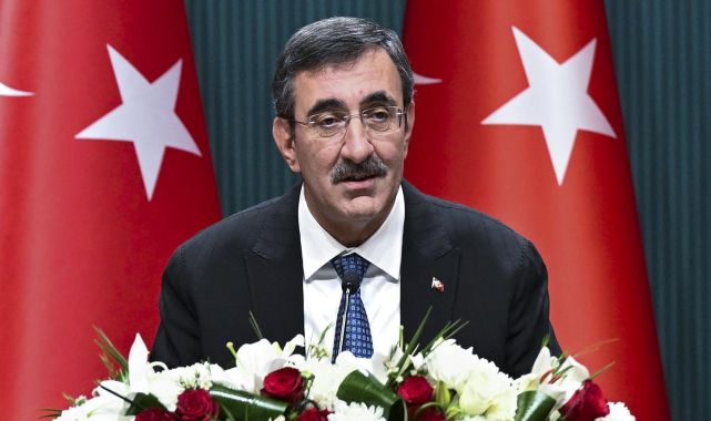 Cevdet Yılmaz: Türkiye ekonomisi 17 çeyrektir büyüyor