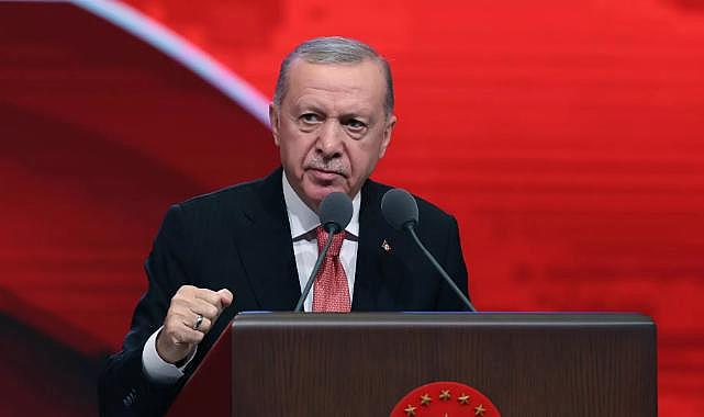 Erdoğan: Dizilerde dini değerlerimiz hedef alınıyor, sarıklı, başörtülü vatandaşlarımıza itibar suikastı yapılıyor