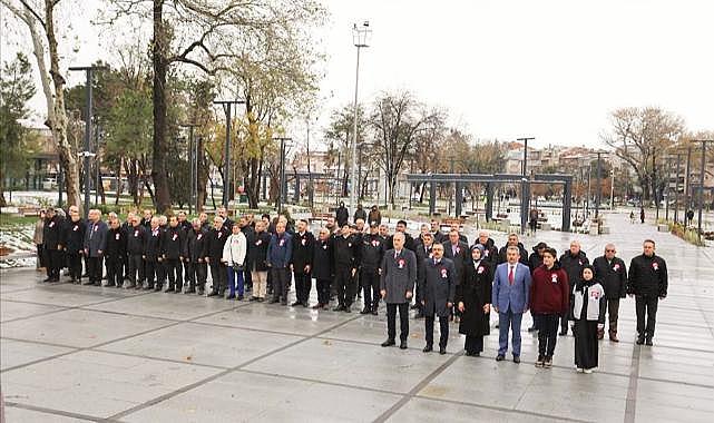 İnegöl’de 24 Kasım Öğretmenler Günü Törenlerle Kutlandı