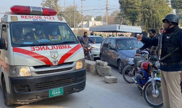 Pakistan'da aşiretler arasındaki çatışmalarda ölü sayısı 102'ye yükseldi