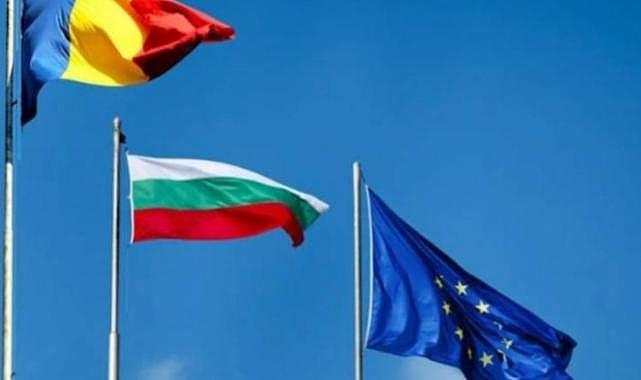 Romanya ve Bulgaristan Ocak ayında Schengen bölgesine katılıyor
