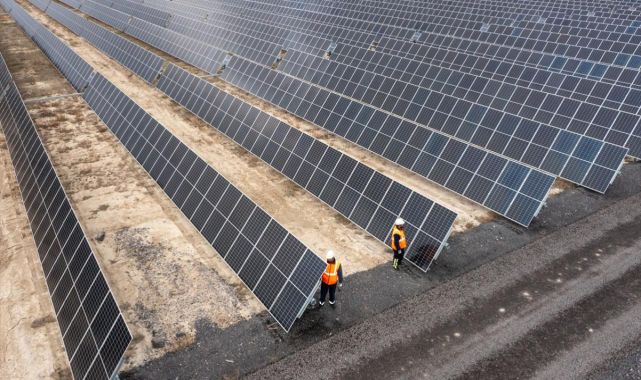 Güneş Enerjisinde Hedef: 20 Bin Megavat