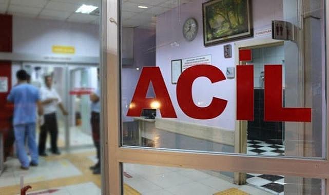Hafif ticari araç öğrenci servisine çarptı: 9 yaralı