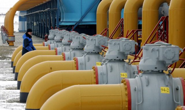 Rusya Çin Doğal Gaz Boru Hattı Açıldı