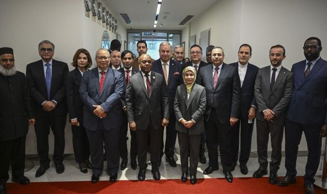 D8 Teşkilatı Sekreteryası'nın İstanbul'daki yeni binası açıldı