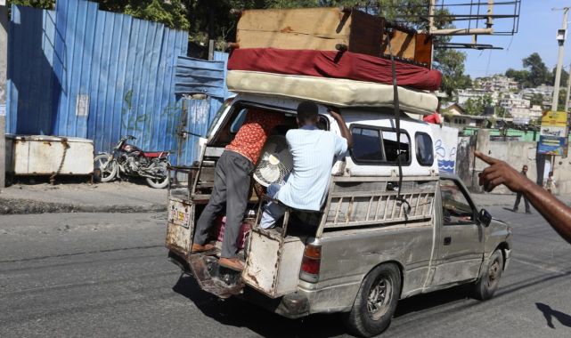 Haiti'de milyonlarca insan yerinden edildi