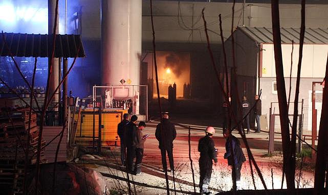 Kocaeli'de gaz dolum tesisinde yangın