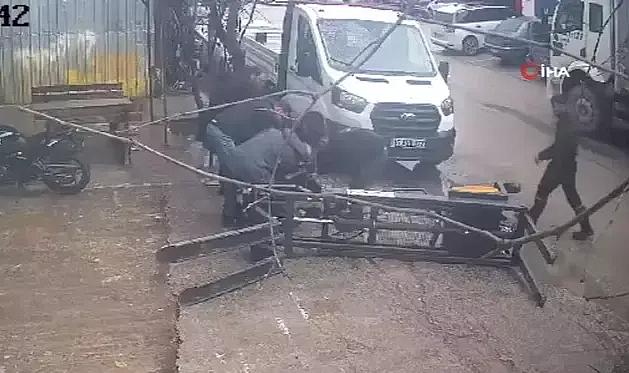 Stajyer Öğrenci Transpaletin Altında Kaldı