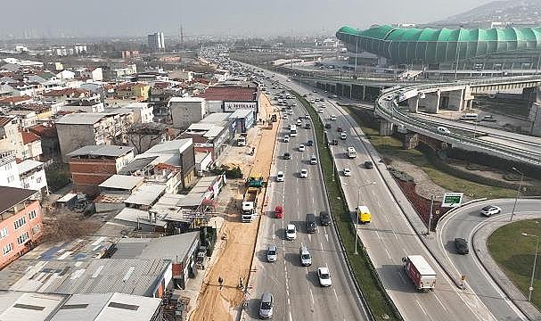 Acemler’de Trafik Sıkışıklığına Çözüm İçin Yeni Şerit Düzenlemesi