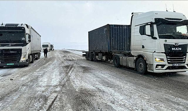 Bakanlık duyurdu: 6 ilde ağır taşıtların trafiğe çıkması yasaklandı