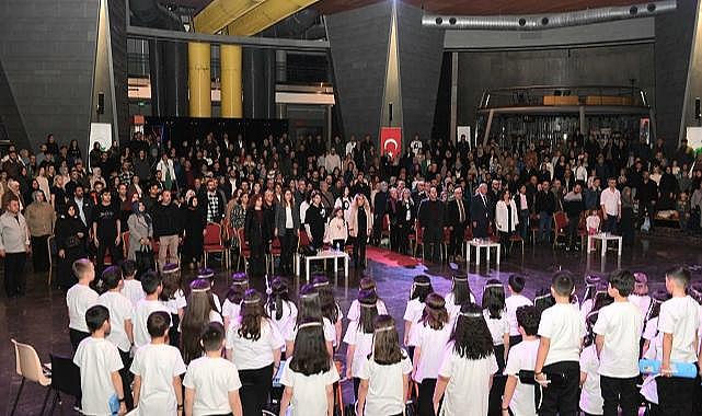 Barış Manço Osmangazi’de Unutulmaz Bir Konserle Anıldı