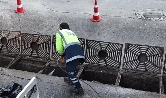 Bursa Büyükşehir'den taşkın risklerine karşı ızgara temizliği
