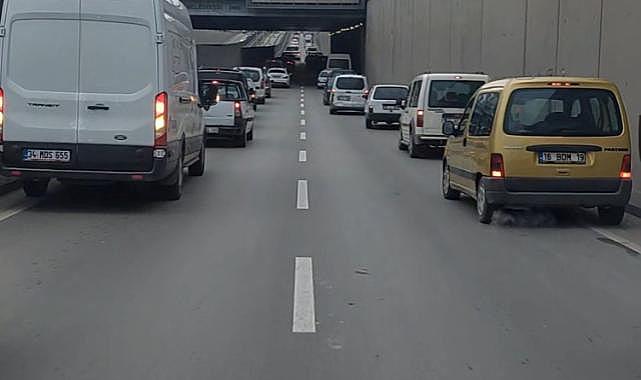 Bursa'da sürücülerin fermuar sistemi büyük alkış aldı