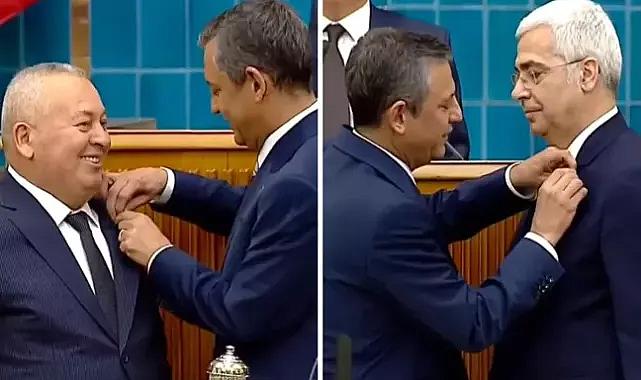 Demokrat Parti'den istifa eden Cemal Enginyurt ve Salih Uzun CHP'ye katıldı
