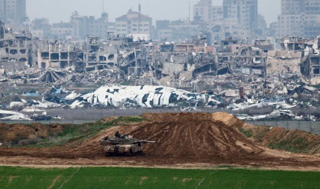 Hamas: İsrail, esir takası anlaşmasını ihlal ediyor