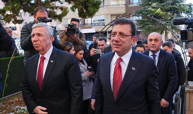 İmamoğlu ve Yavaş'tan, Ümit Özdağ'ın annesine ziyaret