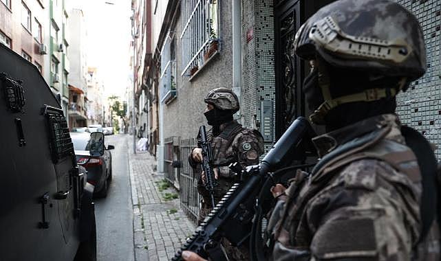 İstanbul'da zehir tacirlerine operasyon: 153 gözaltı