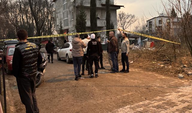 Kocaeli'nde polis ekibine saldırı