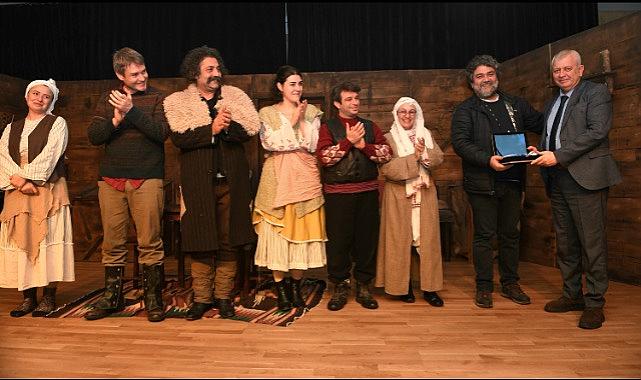 Nevbahar Mübadele Yüzyıllık Sürgün’ Osmangazi’de sahnelendi