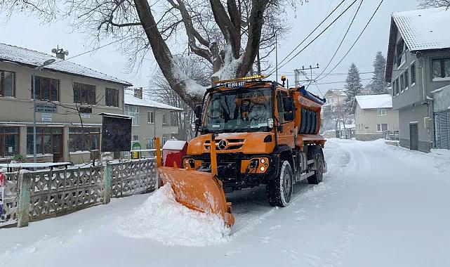 Osmangazi'de karlı yollara anında müdahale