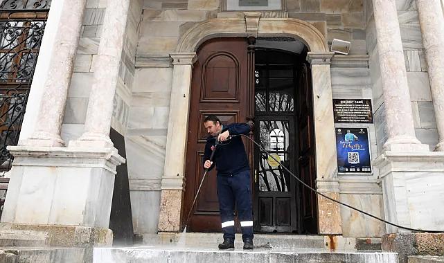 Osmangazi'deki camilerde Ramazan temizliği