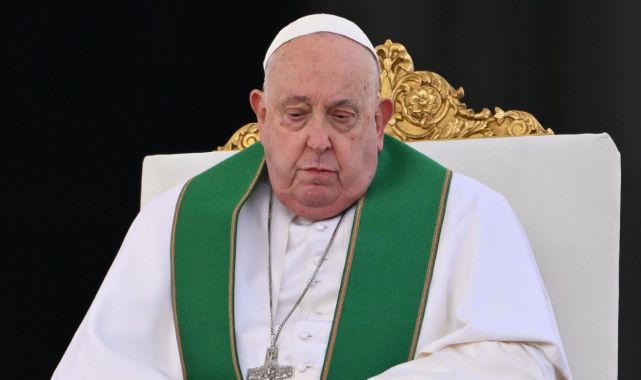 Papa zatürre oldu